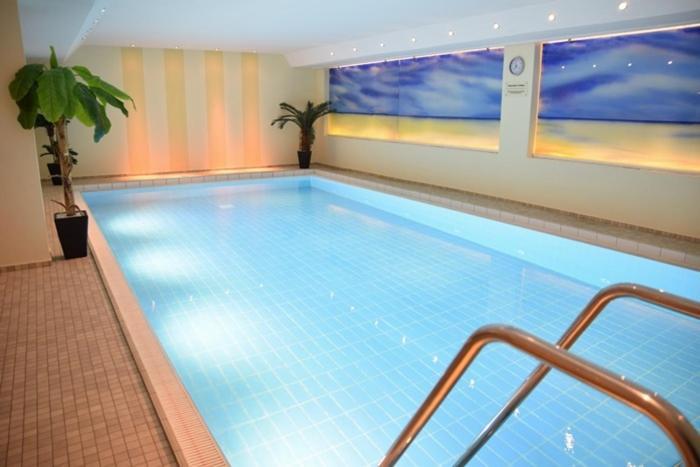 Schoenes Neues Hochwertig Renoviertes 2-Zimmer Appartement In Der 4. Etage. فيسترلاند المظهر الخارجي الصورة